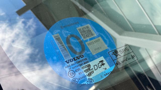 VOLVO VOLVO XC40 TOD1.5 T4 PHEV RECHARGE CORE DCT 5P