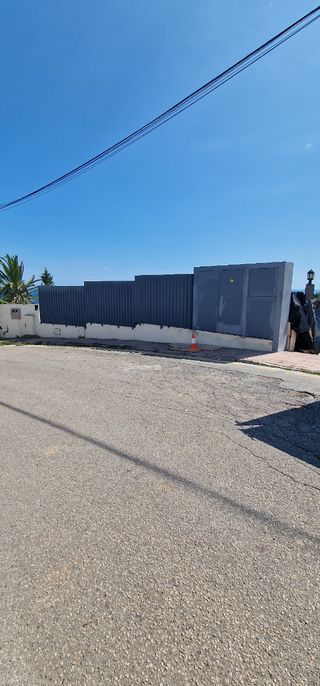 Soldador, herrero y Pintor.