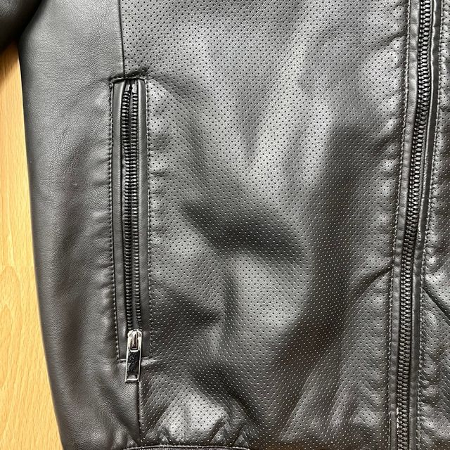 Chaqueta Lefties negra con capucha