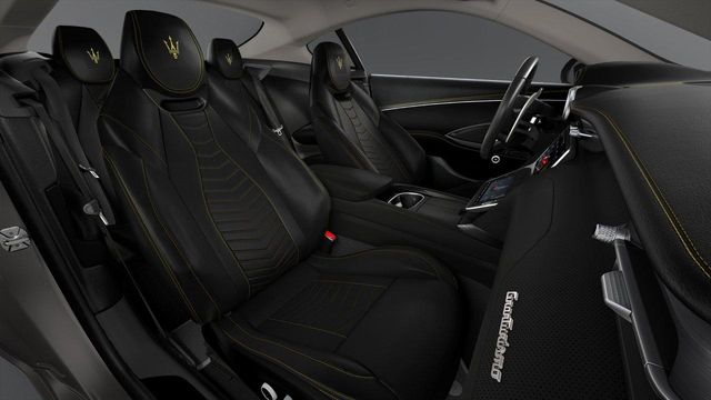 Maserati GranTurismo Trofeo V6 550CV AWD