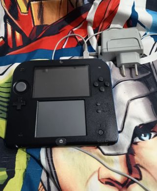 Nintendo DSi - Azul y Negro