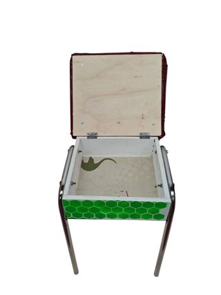 Taburete con cajón RESTAURADO