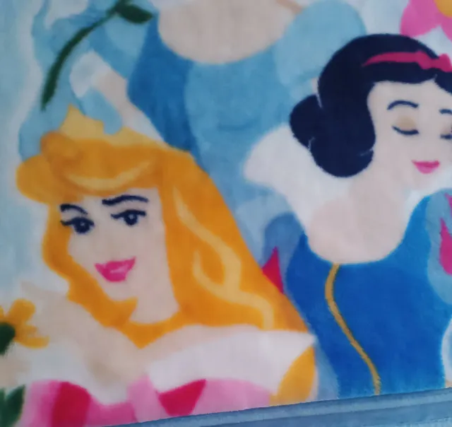 Dos Mantas Manterol Princesas cama 90