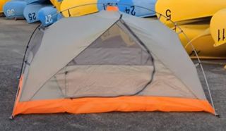 Tienda de campaña acampada 2 personas 2 entradas.