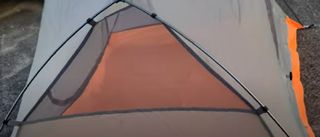 Tienda de campaña acampada 2 personas 2 entradas.