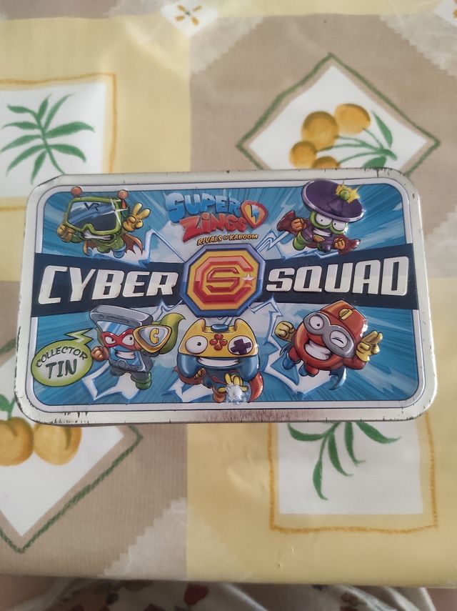 Zomlings & SuperThings: ¡Colección!