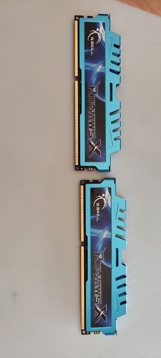 2 módulos RAM DDR3 4GB para PC (8GB total)