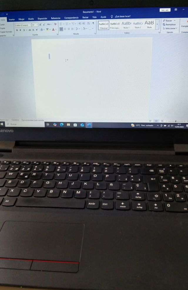 Portátil Lenovo 80TG