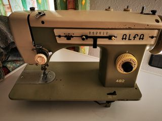 Máquina coser Alfa 482
