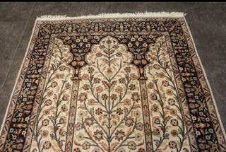 Alfombra de India. Lana. 200x125. Hecha a mano