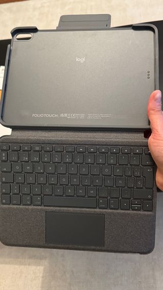Funda con teclado iPad Logitech