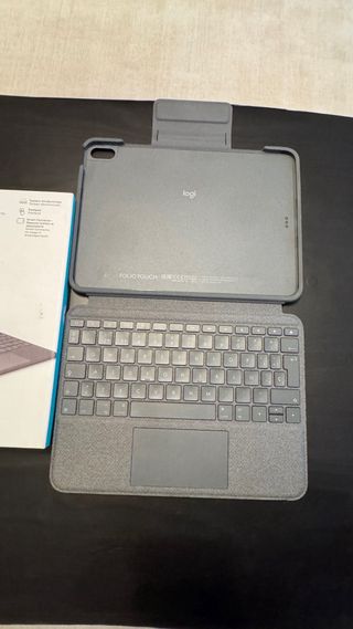 Funda con teclado iPad Logitech