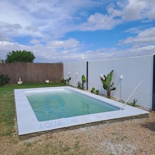 PISCINA PREFABRICADA POLIÉSTER