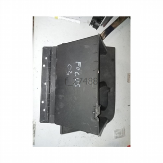 Guantera Ford Focus I Sedan (1998-2005) 1. f_27488