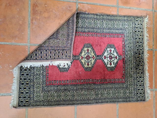 Alfombra Pakistan 93 x 63 cm.
