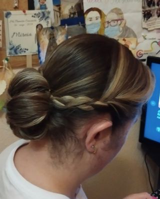 Peinados de comunión,boda , graduación...