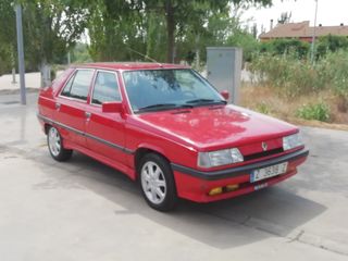 Renault 11 1987