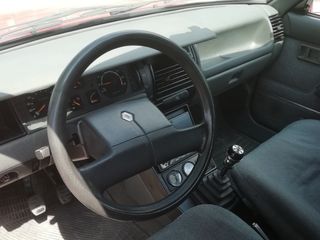 Renault 11 1987