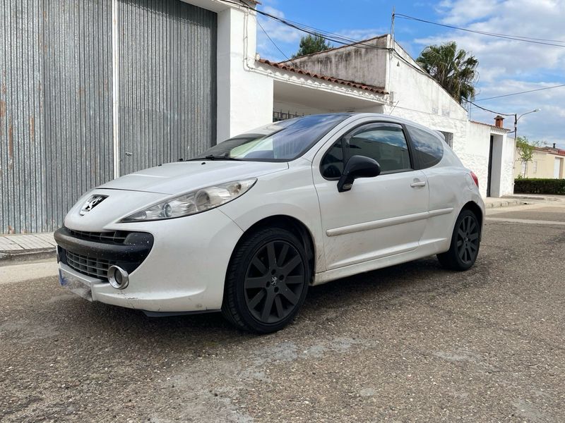 Peugeot 207 Sport 1.6 HDI 110cv - foto 1