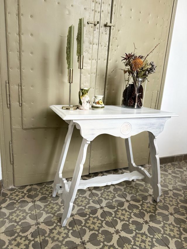 Mesa centro vintage blanca