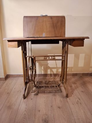 Maquina de Coser ALFA