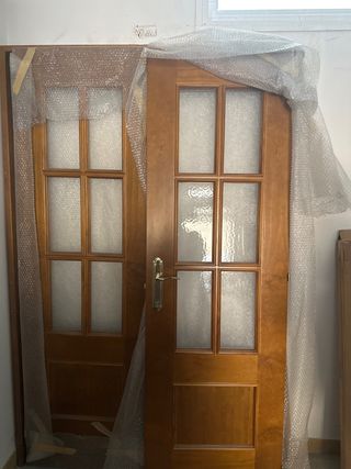 Puertas de madera con cristal solo 1 unidad
