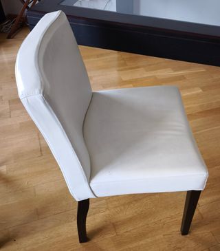 Sillas de comedor  piel blanca y madera