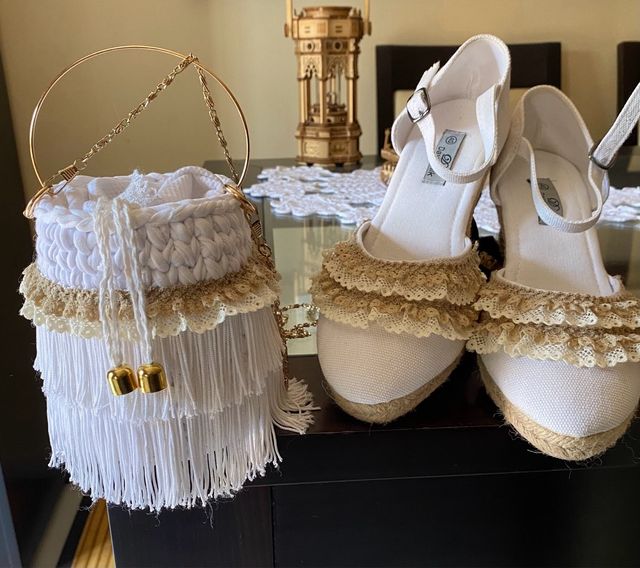 Sandalias esparteñas T/40 y bolso compañero Sevilla.