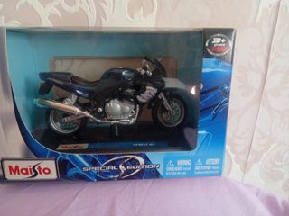 Moto Triumph Sprint RS 1:18 Maisto