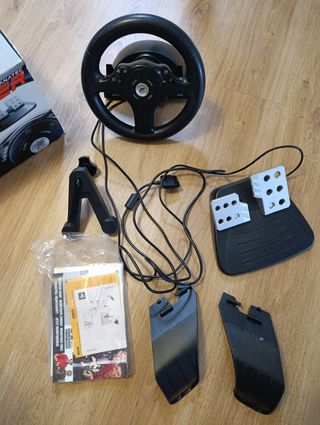 Volante y pedales Play Station/pS2/ps one