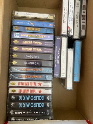 Compilacion de cintas de música