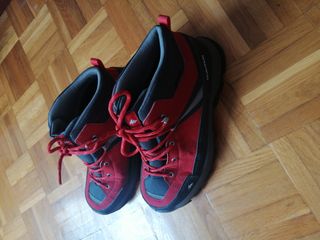 Botas montaña talla 38 