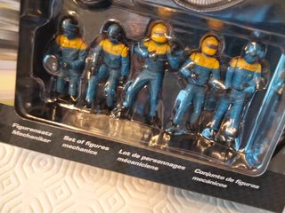 BOXES 5 FIGURAS MECANICOS - CARRERA SCALEXTRIC -