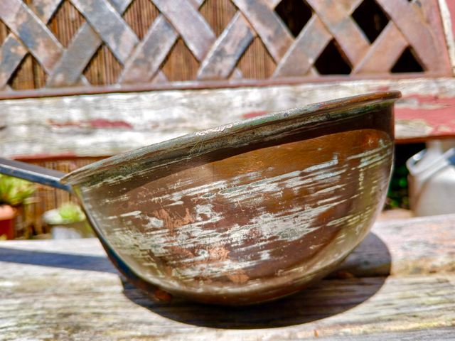 CAZO ANTIGUO DE COBRE CROMADO Y HIERRO