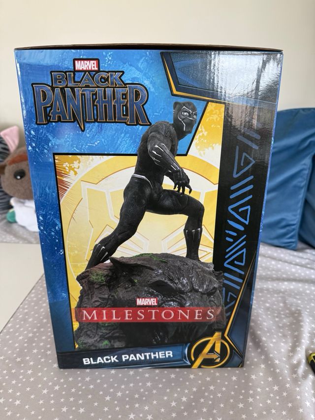 Black Panther Marvel Milestones Estatua 410/1000
