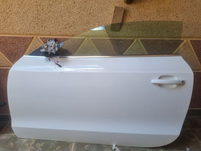 Puerta delantera audi a5 coupe lado conductor