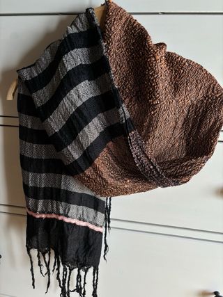Foulard hombre negro gris rayas Massimo Dutti 