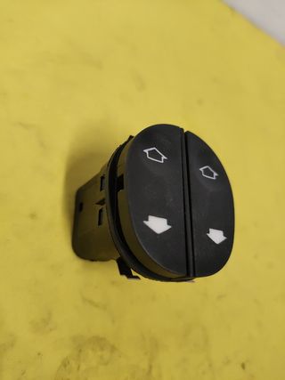 🟢BOTONERA ELEVALUNAS FORD KA CONNECT