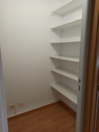 Se vende oficina avda. Gramela, 17 - 1a planta