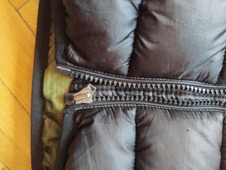 Pluma Negro  Niño
Talla 13-14 años /162-167cm