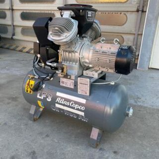 Compresor de pistón exento de aceite de