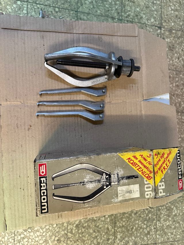 Estrattitori Facom con massa d'inerzia