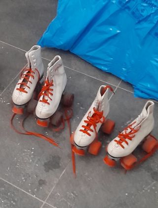 Patines de cuatro ruedas infantiles. N°: 31 y 33