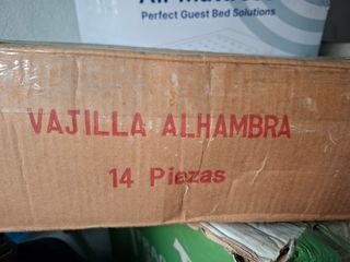Vajilla Alhambra filo dorado 56 piezas