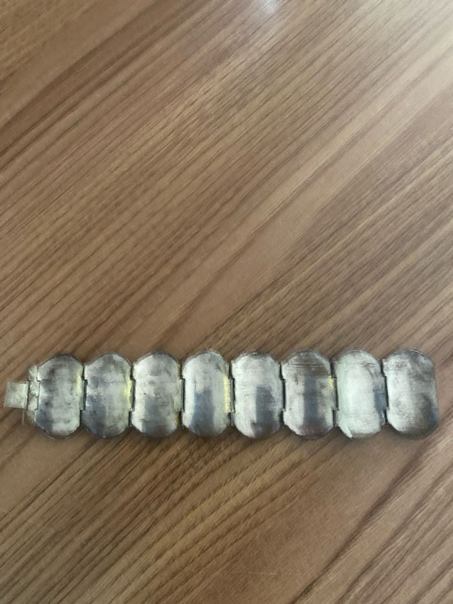 Pulsera china de latón y hueso