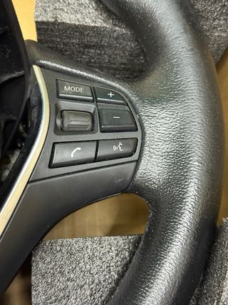 VOLANTE BMW F20