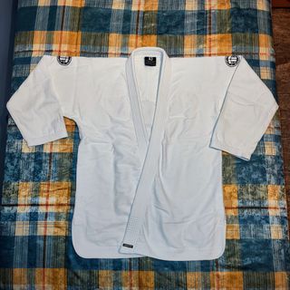 Kimono-Gi Jiu Jitsu talla A3 blanco.