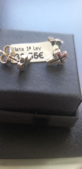 Pendientes cruz