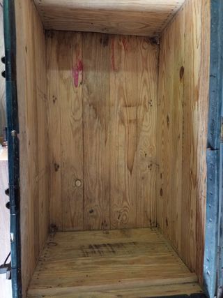 Baul de mago antigüo.