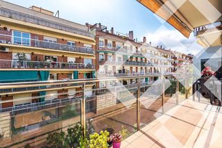 Piso en venta en Centre - Cordelles en Cerdanyola del Vallès